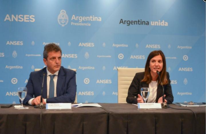 Anunciaron la incorporación de 900 mil menores a las Asignaciones Familiares