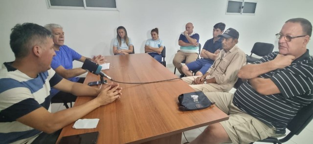 El Senador Baucero entregó aportes del Fondo de Fortalecimiento Institucional