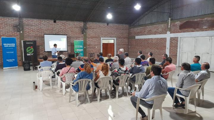 San Javier: Se llevó adelante con  gran éxito la Jornada de Charlas Técnicas Ganaderas