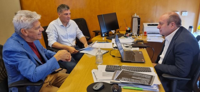 El Senador Baucero se reunió con el el Subsecretario de Obras Hidráulicas