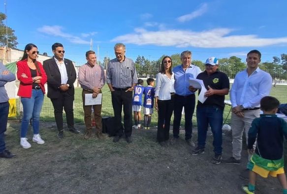 Gobernador Crespo: Rodrigo Borla y Fabián Bastia participaron de la 17° Edición del Torneo de Fútbol Infantil 