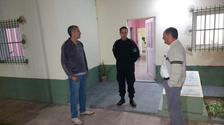 Campo del Medio: Carlos Kaufmann entregó aportes a la Comisaría local