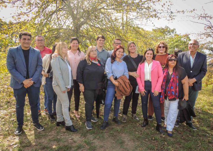 Migno, Passarino y su equipo del departamento San Javier en el lanzamiento de 