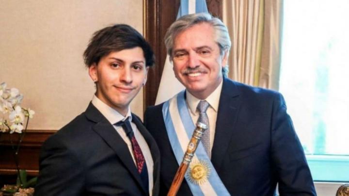 Dyhzy sacará su DNI no binario: 
