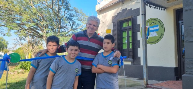 El Senador Baucero visitó el Hospital Rawson y la Escuela de Colonia San José