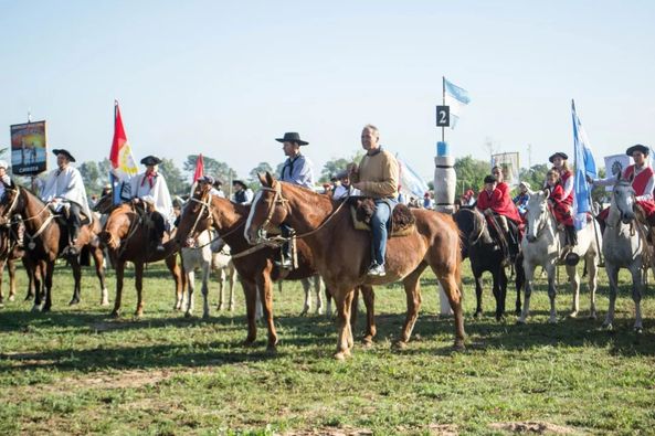 Cayastá: Berli participó del primer Festival de Jineteada y Bailanta organizado por la agrupación 