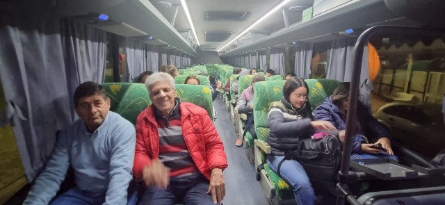 El Senador Baucero realizó el primer trayecto en colectivo de Romang a Alejandra en el nuevo horario