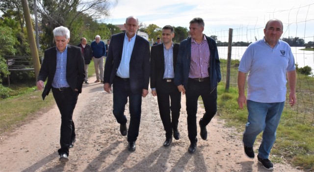 El Senador Baucero participó de la apertura de sobres para licitar la obra de Costanera