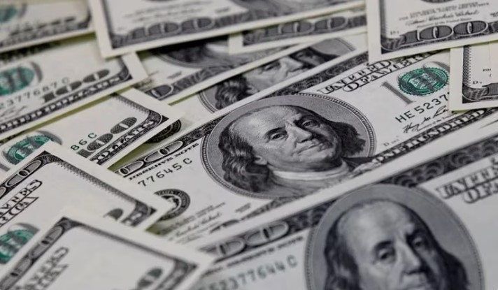 Según informe oficial, el próximo gobierno contará con USD 17.000 millones extra ausentes este año