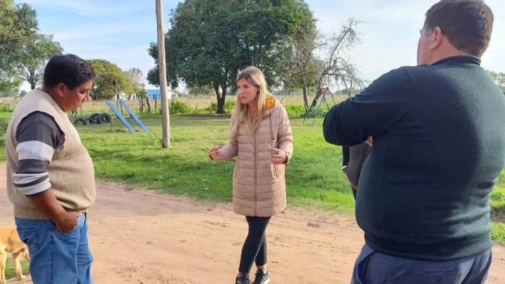 Helvecia:  la Presidente Comunal visitó Calle Ancha y se reunió con vecinos