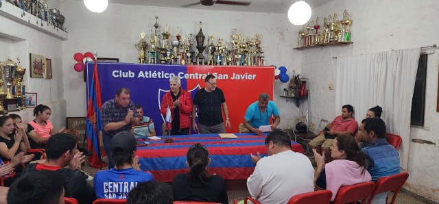 El Senador Baucero entregó aportes del Fondo de Fortalicimiento institucional por todo el departamento