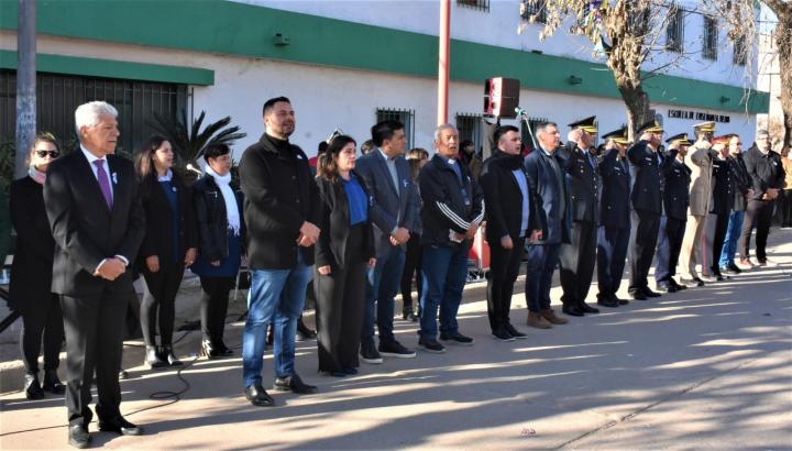El Senador Baucero participó del acto por el Día de la Bandera