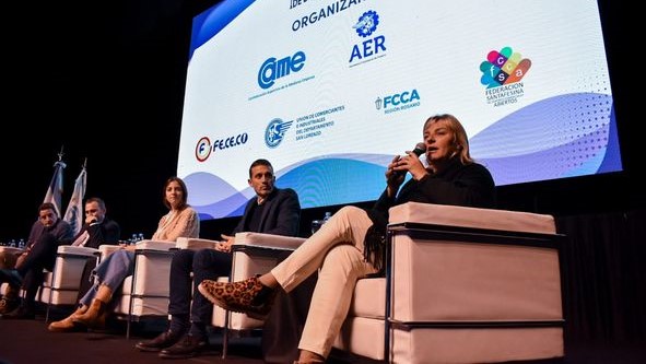 Santa Rosa: Natalia Galeano participó del foro iberoamericano de centros comerciales a cielo abierto