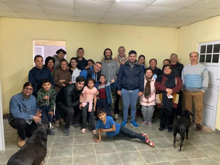 Carlitos Kaufmann y Nico Padró manifiestan su compromiso social con Cayastá 