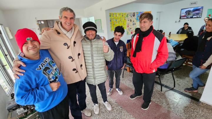 Helvecia: El Senador Kaufmann entregó aportes al Centro de Día 