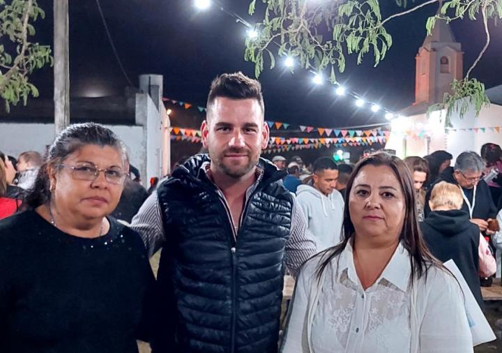 La Brava: Oscar Dolzani participó de su fiesta patronal y recorrió el evento