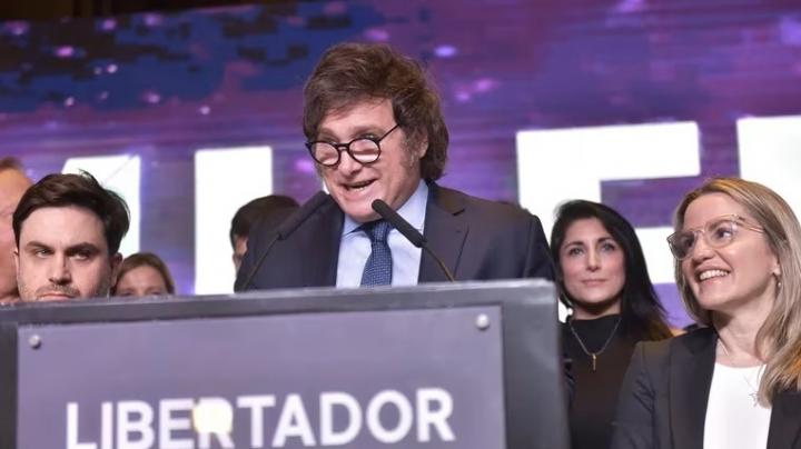 Javier Milei adelantó que si el DNU no pasa Diputados lo van a separar en siete partes