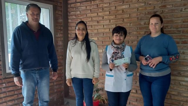 La Brava: entrega de aporte del FAE a escuelas locales