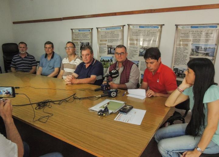 Las entidades que representan al campo dieron detalles del panorama ganadero con la creciente de los ríos 