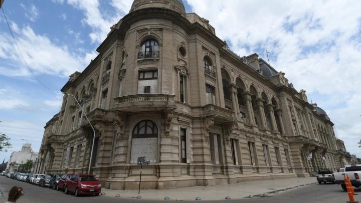 El Gobierno de Santa Fe deja los fondos necesarios para asegurar el pago del aguinaldo