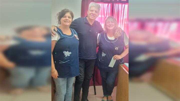 El Senador Baucero entregó aportes al Jardín 