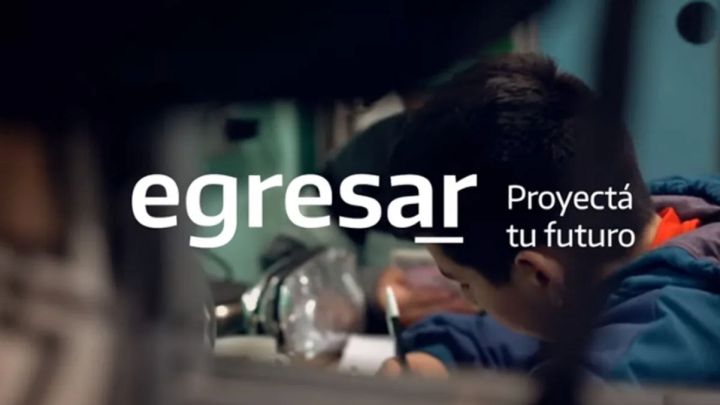 Programa para terminar el secundario con el pago de una beca 