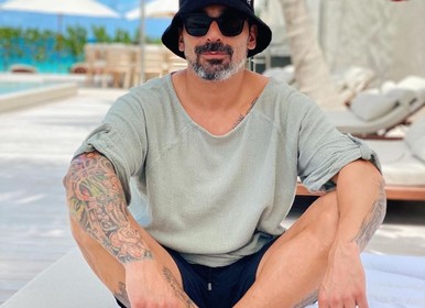 El Pocho Lavezzi sufrió una nueva crisis y está internado en una clínica de Buenos Aires ¿ Que le pasó?