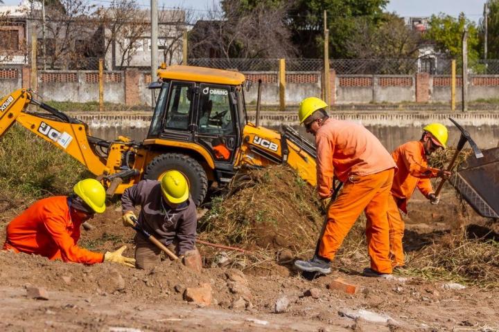 Obra Pública: en su primer mes, la gestión Pullaro saldó deudas por más de $ 11 mil millones