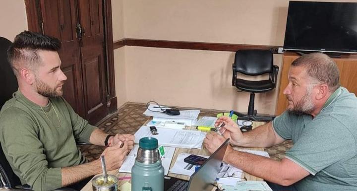 Turismo, obras y articulación de gestión, los ejes de la reunión entre Vigil y Dolzani 