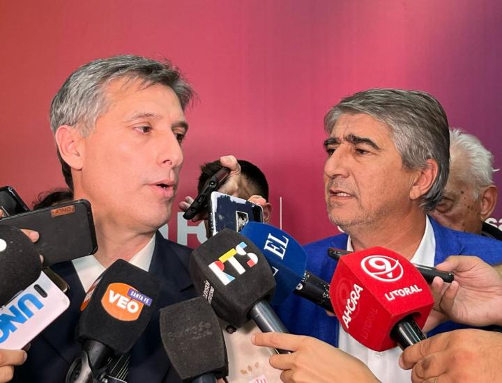 Olivares anticipó que se están revisando las carteras del IAPOS