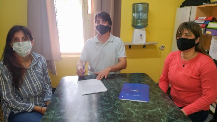Bertossi avanza en gestiones para programas alimentarios 