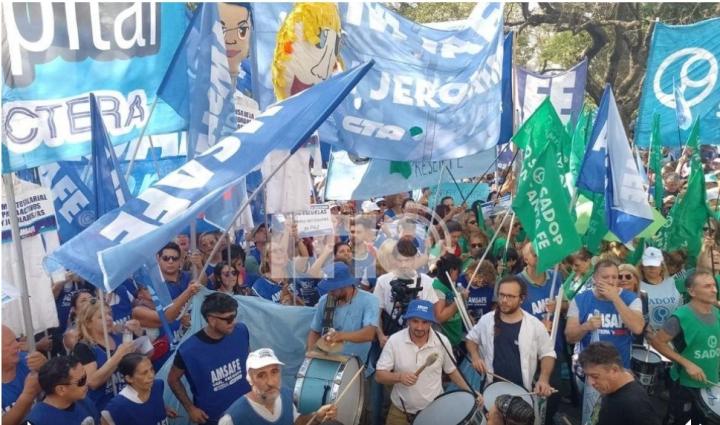 Amsafe se suma al paro de docentes y las clases no empiezan el lunes