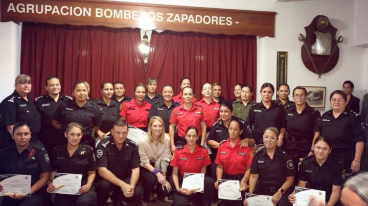 San Javier: Reconocimiento a Cintia Gorosito por su intervención en el mes de octubre 