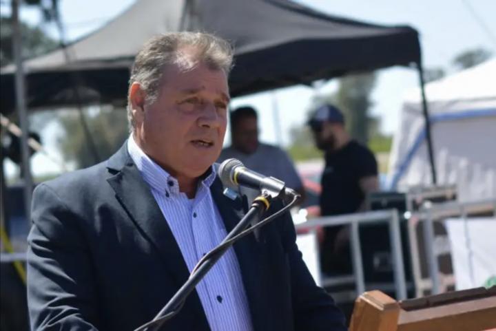 Adrián Simil: 