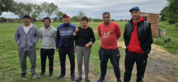 Esfuerzo y sacrificio para el crecimiento del fútbol en barrio Santa Rosa