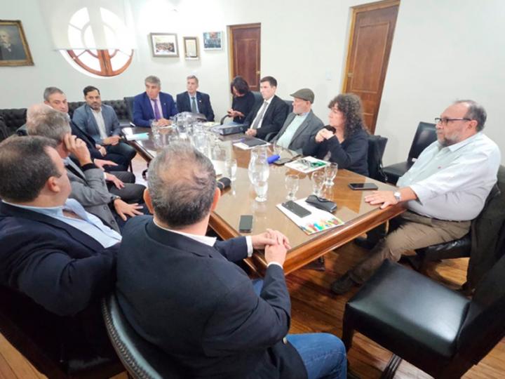 ATE consideró insuficiente la propuesta salarial presentada por el Gobierno Provincial para los meses de marzo y abril
