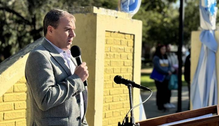 El senador Baumgartner anunció el lanzamiento de capacitaciones laborales 