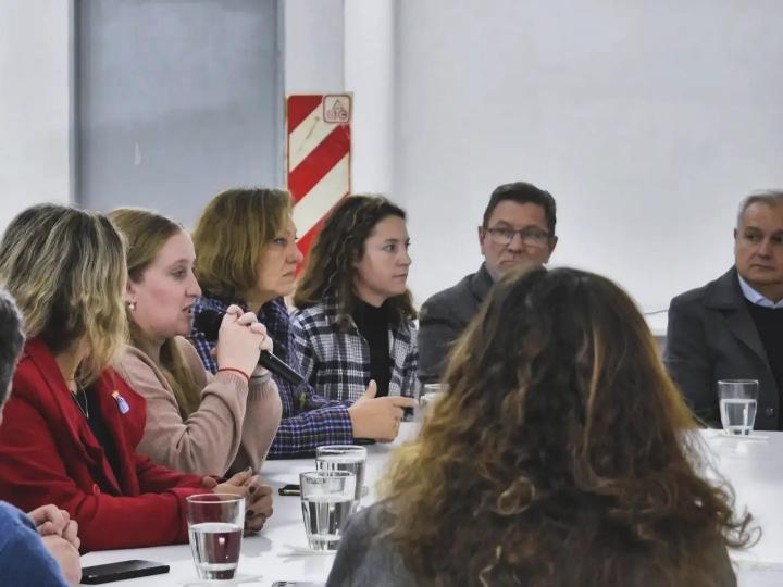 Ministerio de Desarrollo Social: firmas de convenios fortalecen a localidades del Departamento San Justo