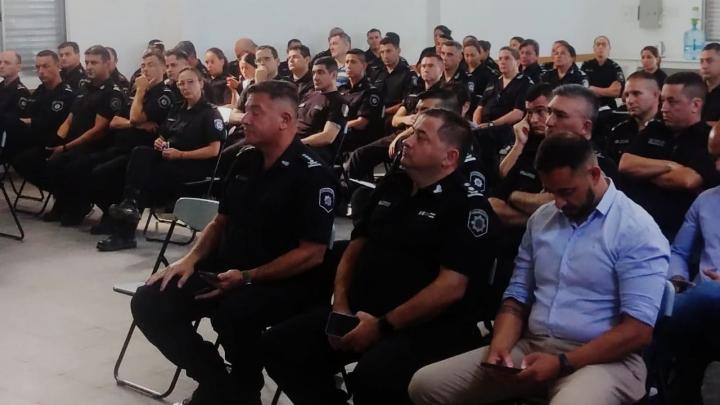 UR XIV: reunión entre personal del Ministerio de Justicia y Seguridad, Jefatura de Policía, Jefes y personal de 6 Unidades Regionales