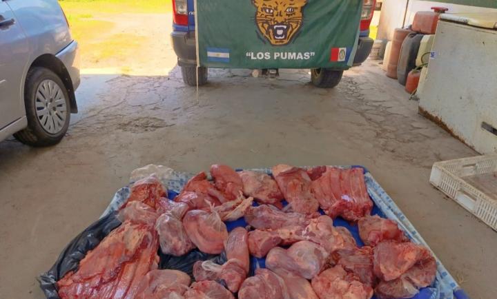 San Javier: los agarraron en plena venta de carne en Barrio Santa Rosa