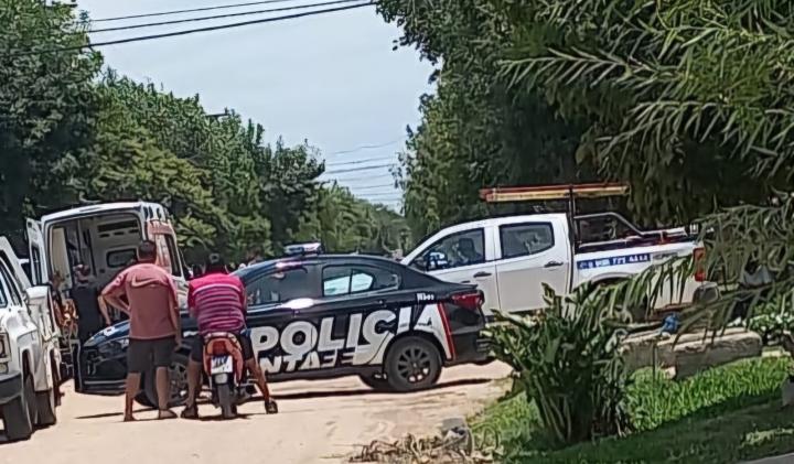 Un mayor con dos menores en moto y una camioneta,  chocaron en San Javier 