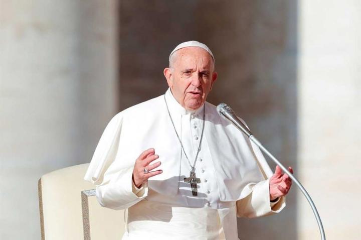 El papa Francisco sigue en estado 
