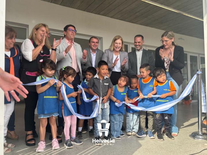 Se abrieron las puertas del nuevo jardín de infantes en Helvecia