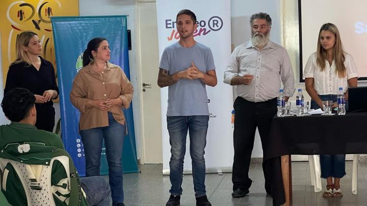San javier impulsa el empleo joven con un taller de orientación laboral