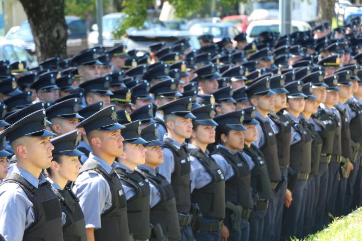 Provincia incorpora 1.100 agentes a la Policía de Santa Fe