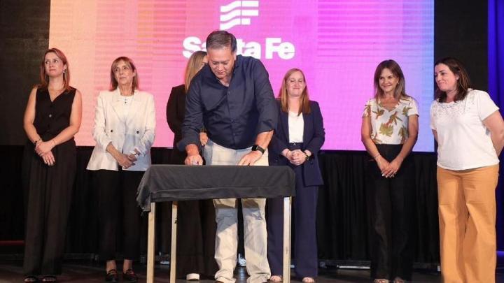 La Brava: Firma de convenio para el fortalecimiento del servicio local de niñez 