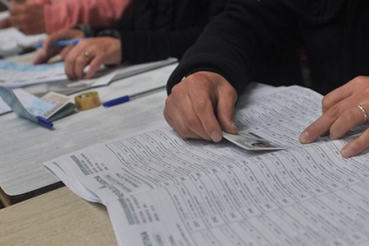 Se capacitan a las autoridades de mesa para las elecciones del 13 de abril