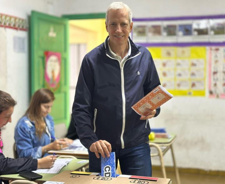 Dionisio Scarpin: “Participar de esta elección es ser parte de la historia de Santa Fe”
