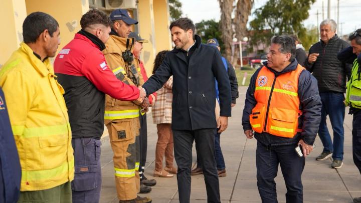 La Provinica saluda a todos los Bomberos Voluntarios en su día