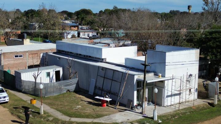 Mientras se renueva el Hospital, Provincia continúa con la reparación integral de un centro de salud barrial en Helvecia
